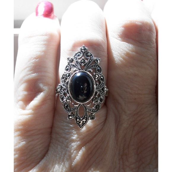 925 STERLING SILVER Black Onyx Marcasite Ring - Picture 5 of 15